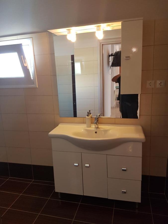 Konstantinos Apartments アマウディア エクステリア 写真