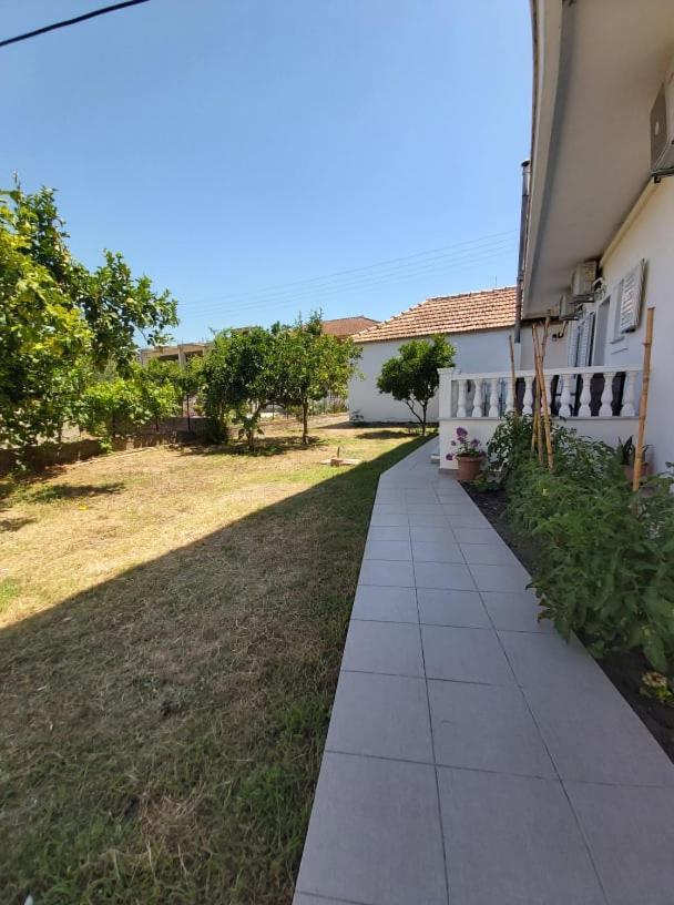 Konstantinos Apartments アマウディア エクステリア 写真