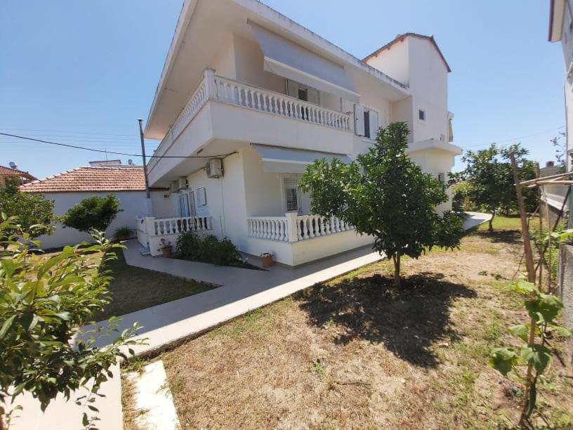 Konstantinos Apartments アマウディア エクステリア 写真